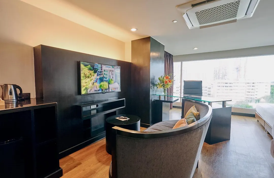 Golden Tulip Mandison Suites-1