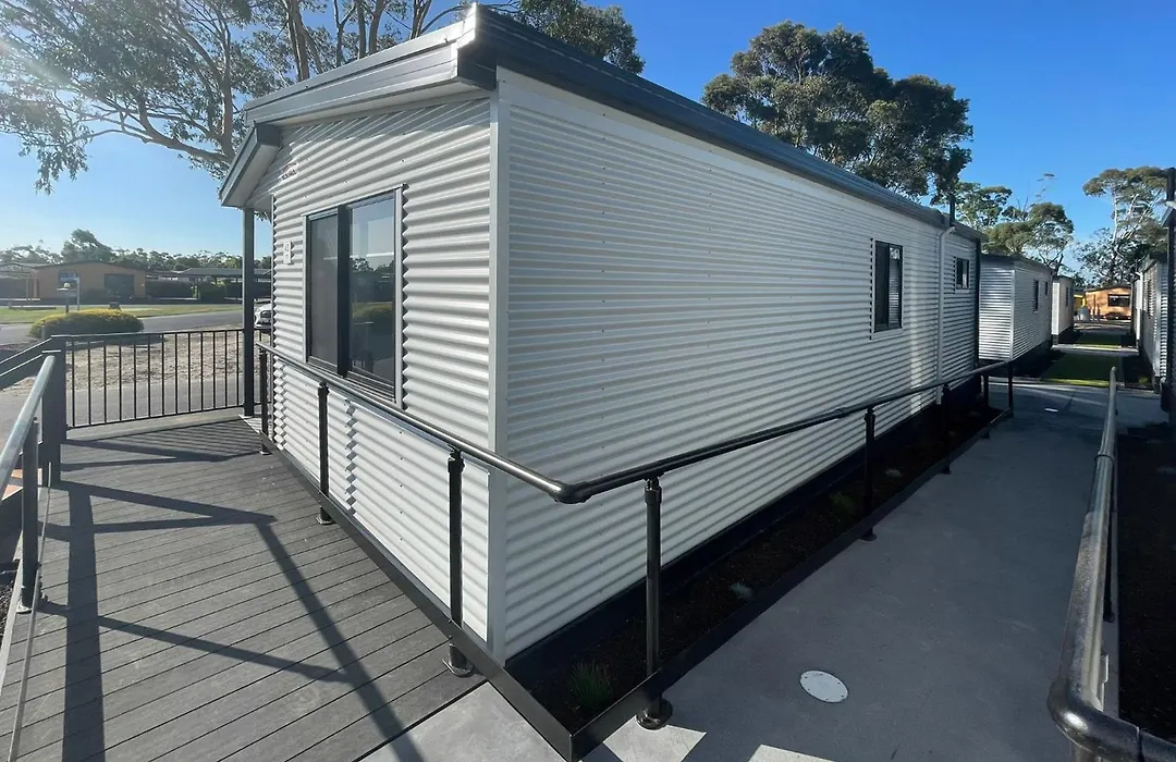 Big4 Traralgon Park Lane Holiday Park-1