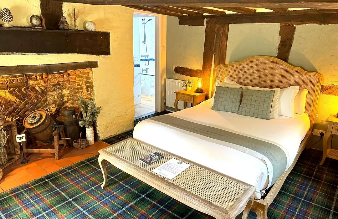 Thatched Cottage Hotel-1