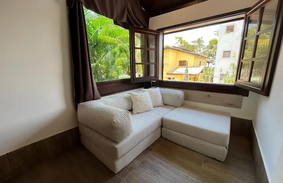 Canto das Toninhas Guest House-1