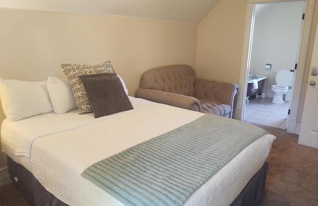 Grand Circle Lodge-1