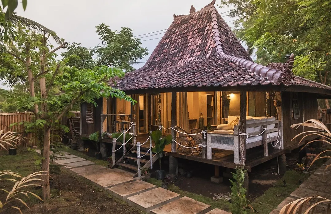 Lost Paradise Gili-1