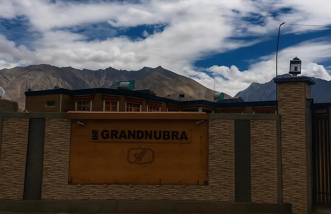 Hotel Grand Nubra-1