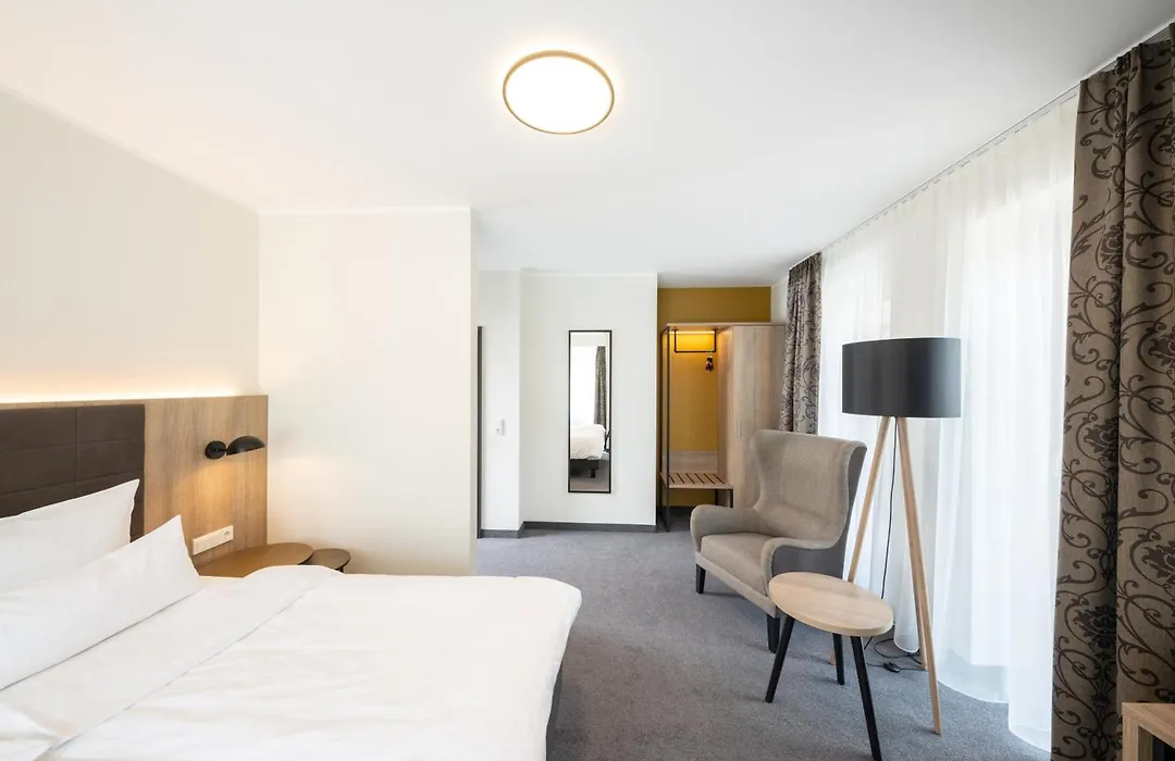 Stadthotel Dinklage, Self Check-in&Restaurant direkt am Hotel-1