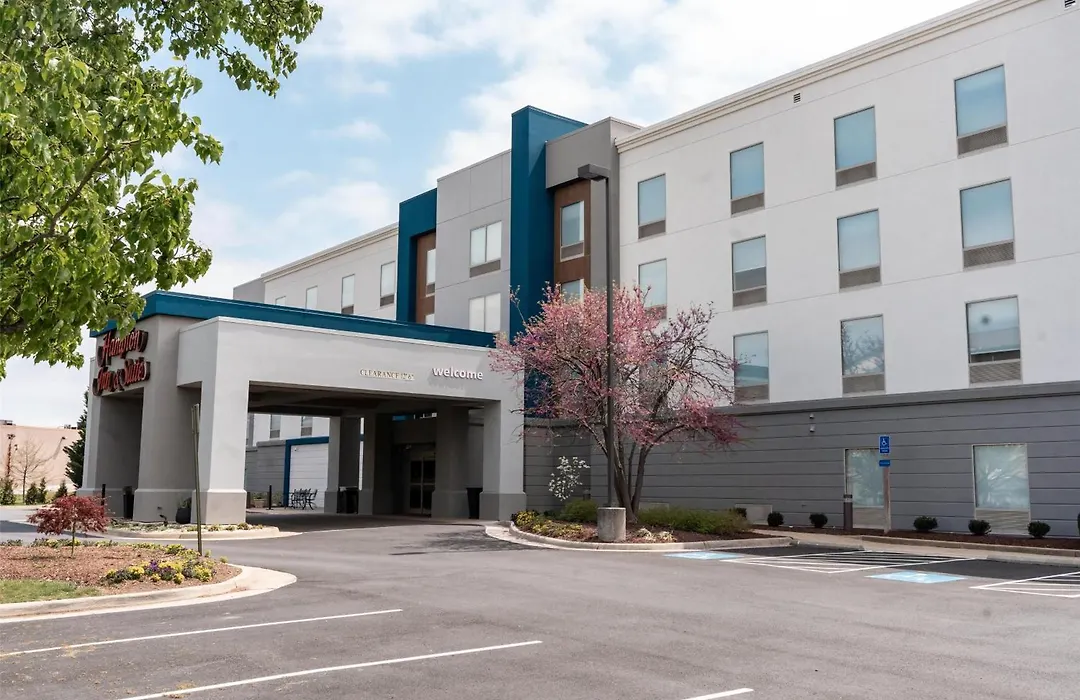 Hampton Inn & Suites Leesburg-1
