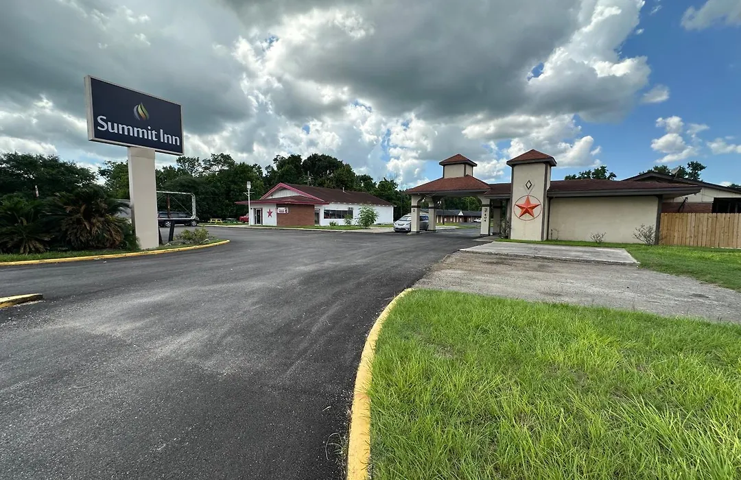 Summit Inn - Dayton-1