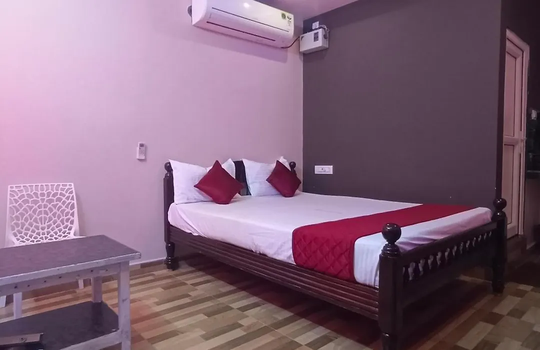 Selvasi Beach Cottage-1