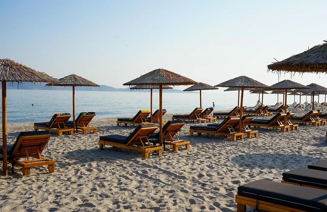 Seaside Marmari-1