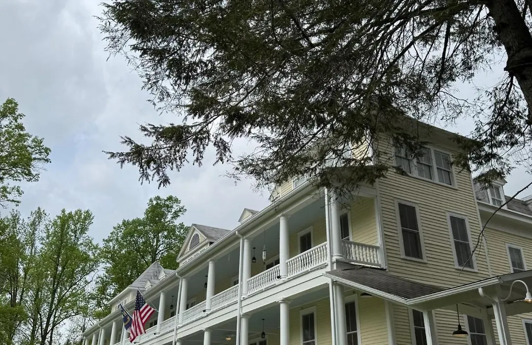 The Balsam Mountain Inn-1