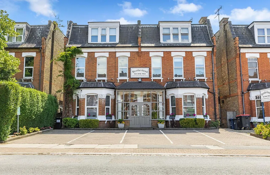 Heatherbank Guest House-1