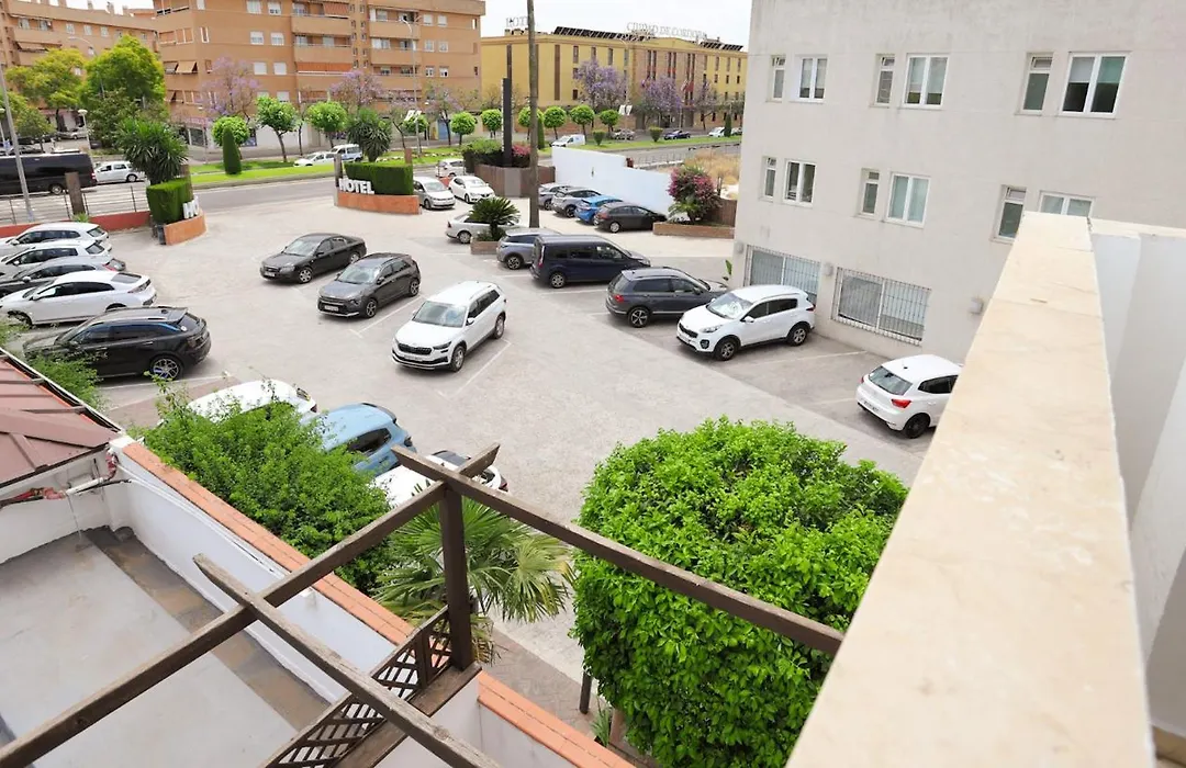 Hotel Oasis Con Parking Incluido-1