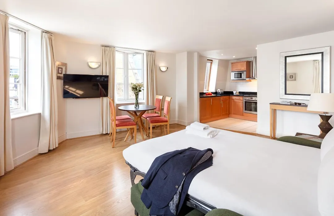 Marlin Apartments London City - Queen Street-1