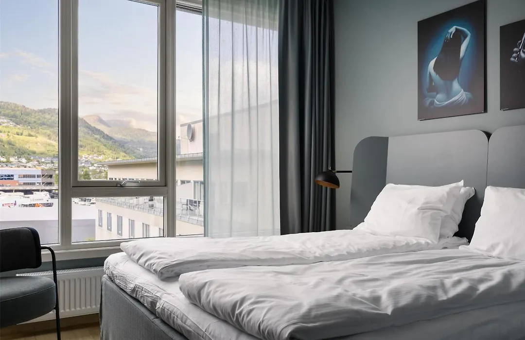 Scandic Sunnfjord Hotel & Spa-1