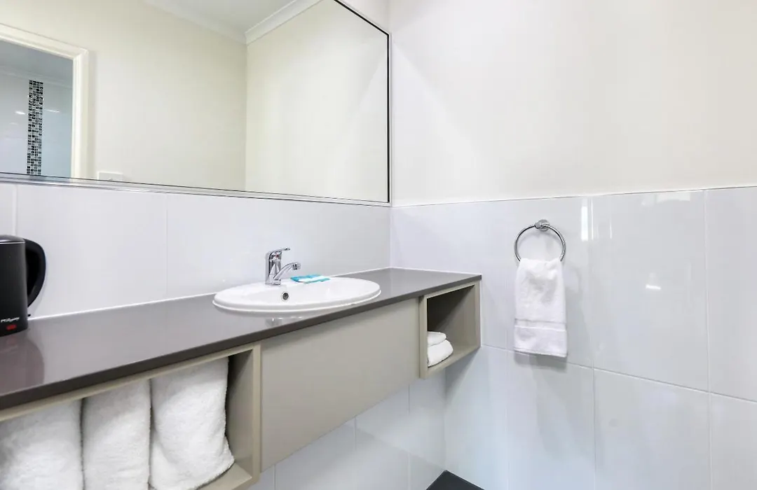 Best Western Cattle City Motor Inn-1