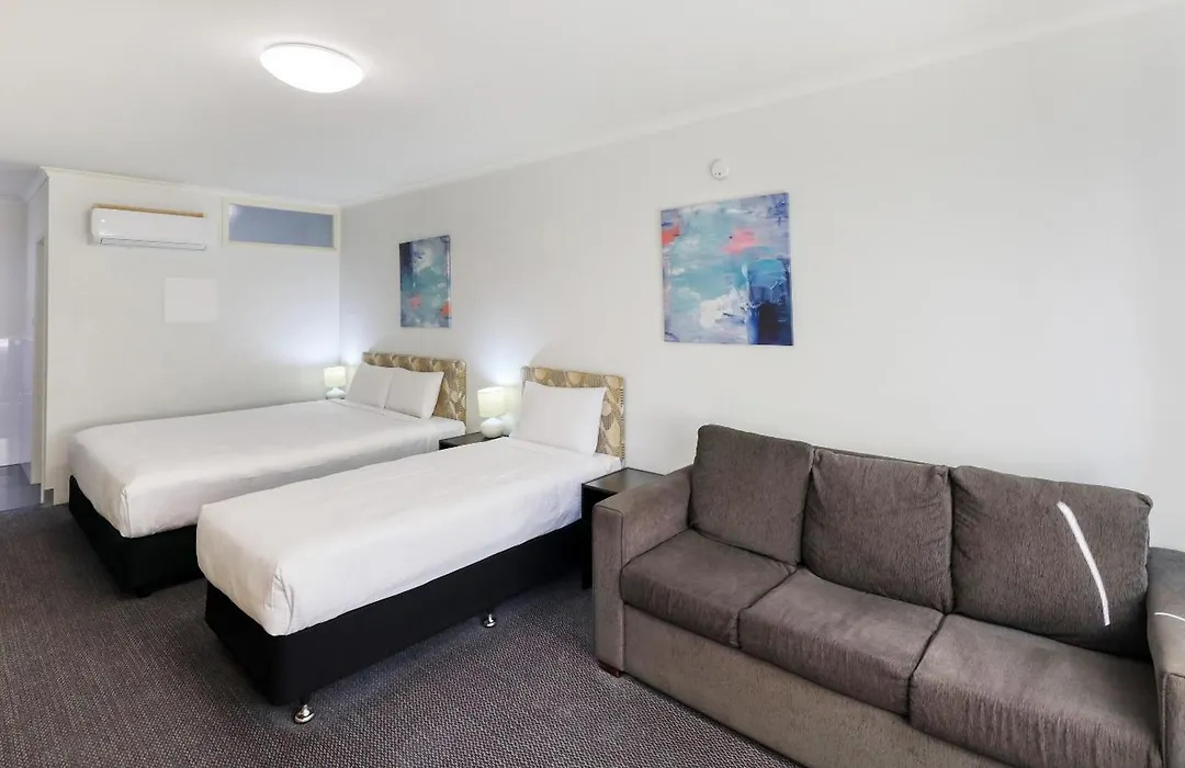 Best Western Cattle City Motor Inn-1