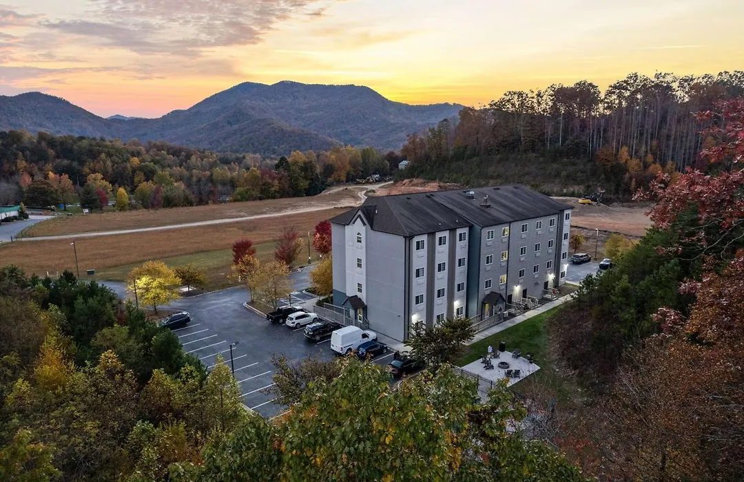 Microtel Inn & Suites Dillsboro/Sylva-1
