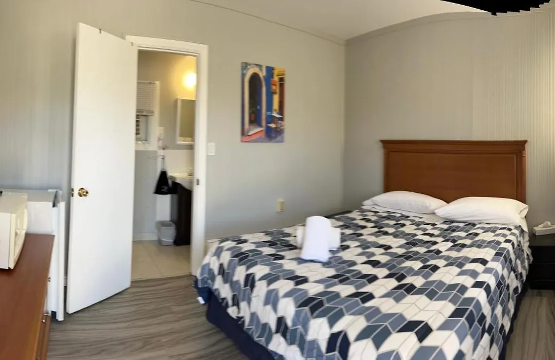 Wasaga Motel Inn-1