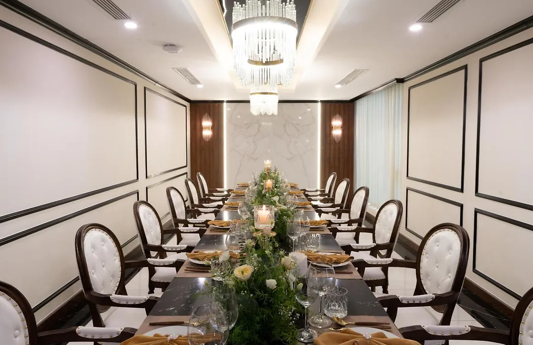 FTE Ba Dinh Hotel-1