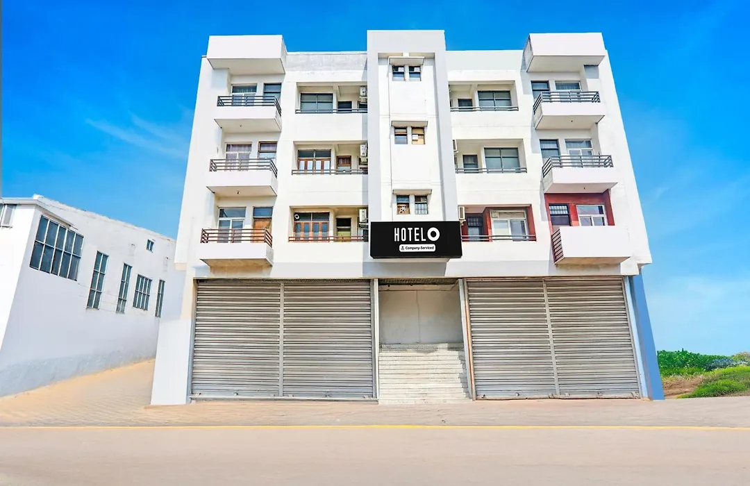 Hotel O Jankipuram Near Sahara State Formerly Basera Homes-1