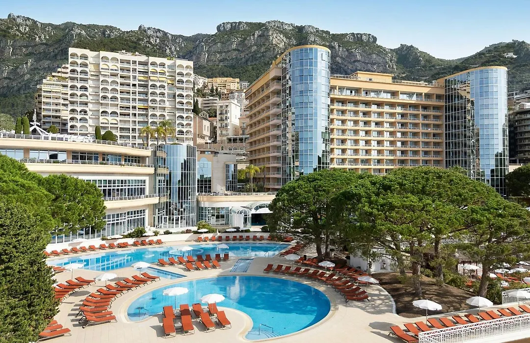 Le Meridien Beach Plaza-1