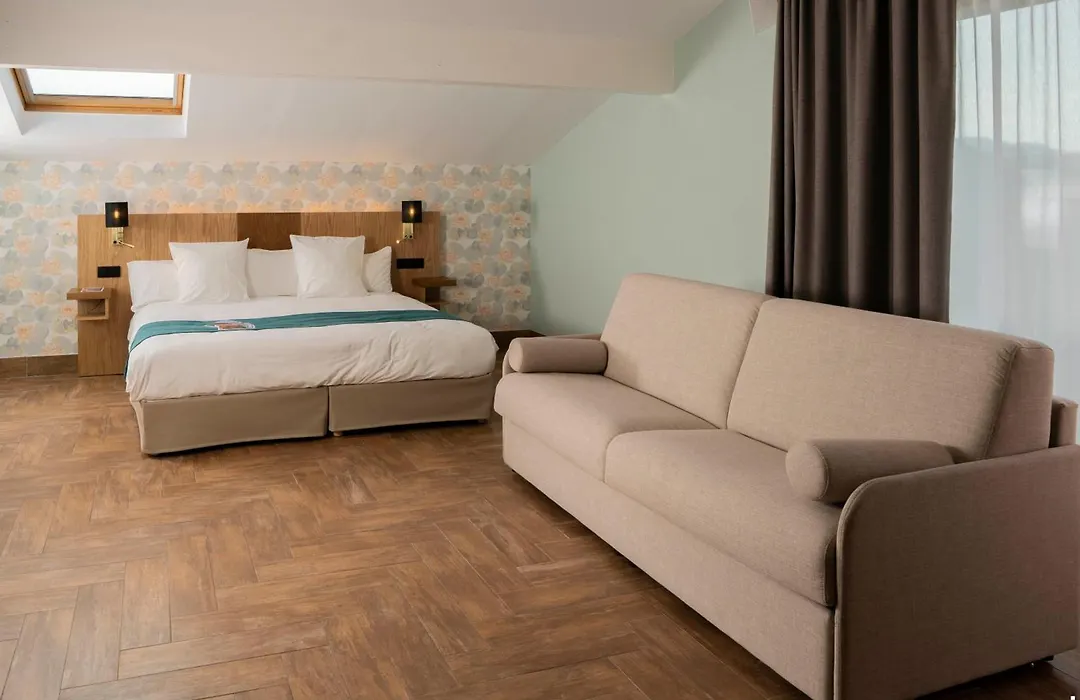 Best Western Plus Sanary-1