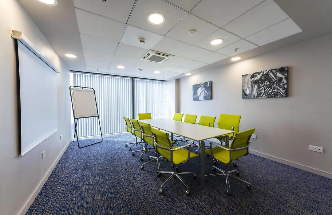 Hampton By Hilton Liverpool John Lennon Airport-1