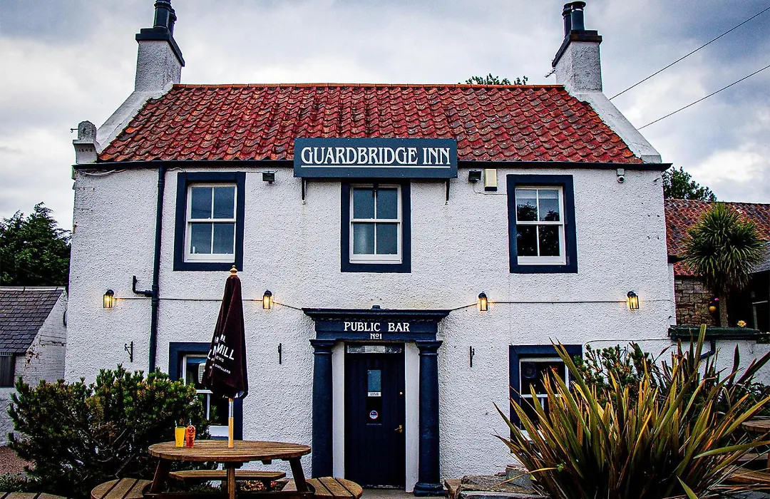 Guardbridge Inn-1