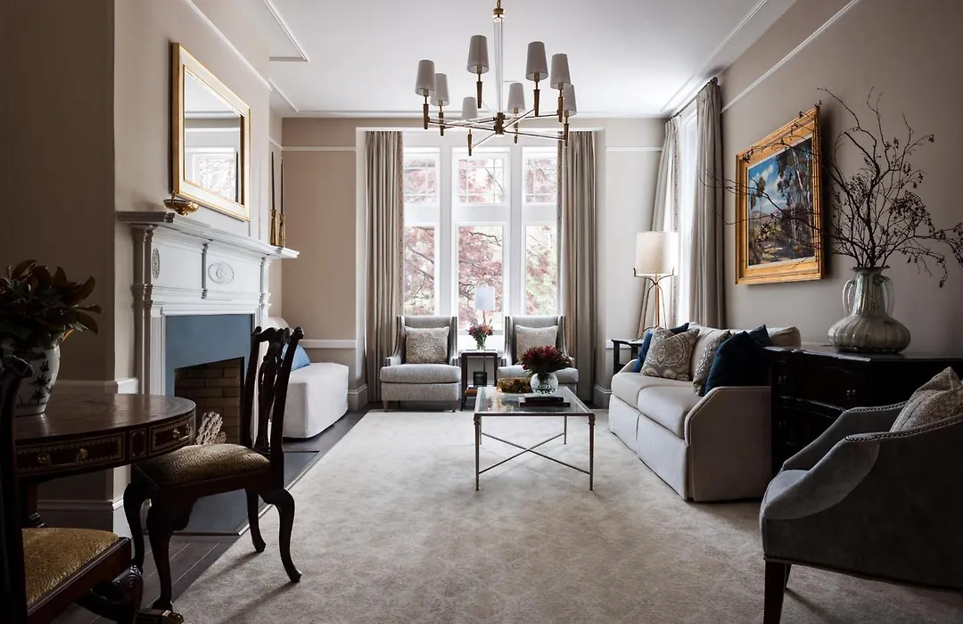 86 State Circle - Luxury Boutique Hotel-1