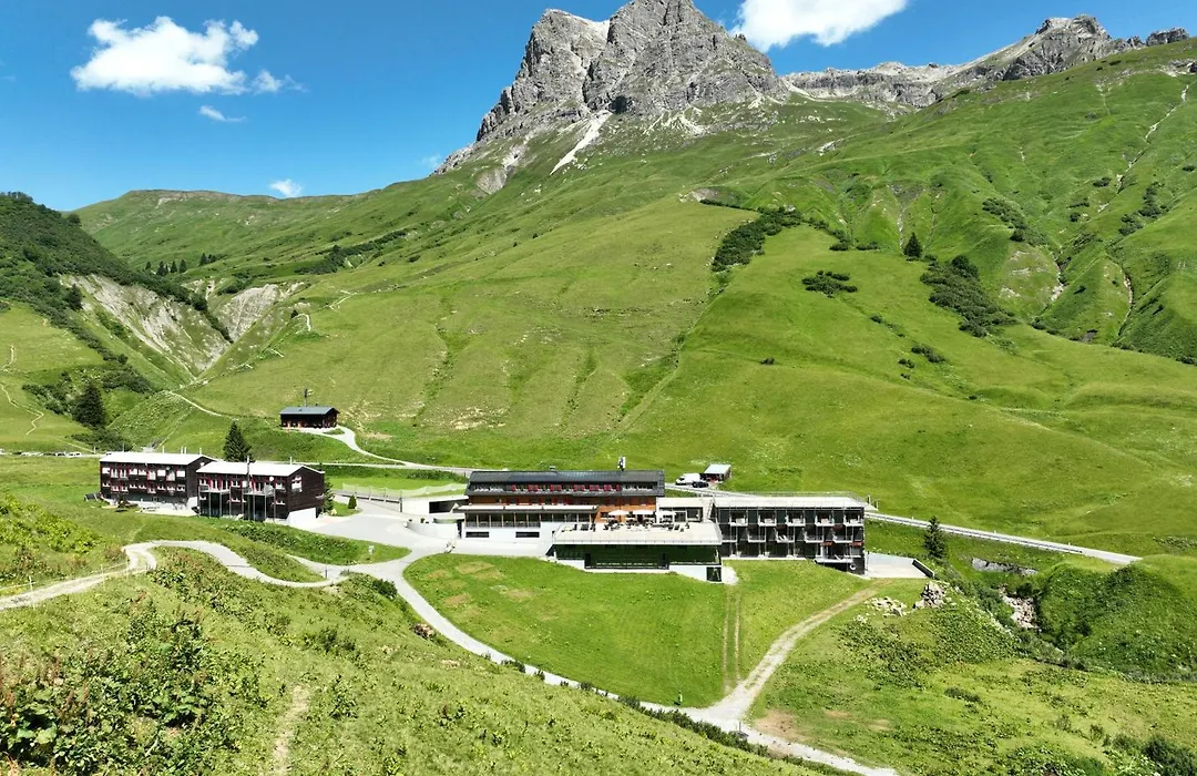 Hotel Adler-1