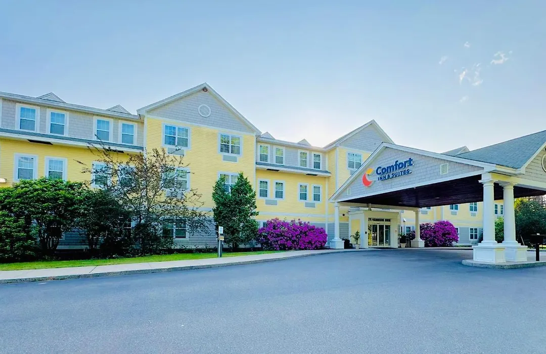 Comfort Inn & Suites Scarborough-Portland-1