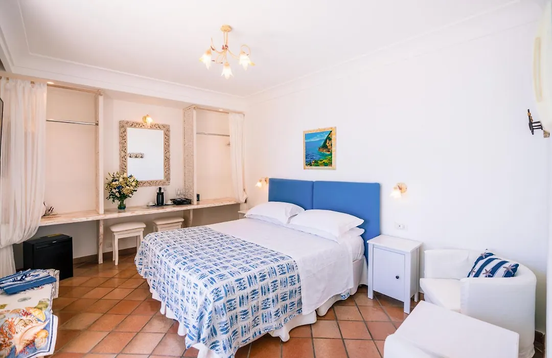 Villa Anfitrite-1