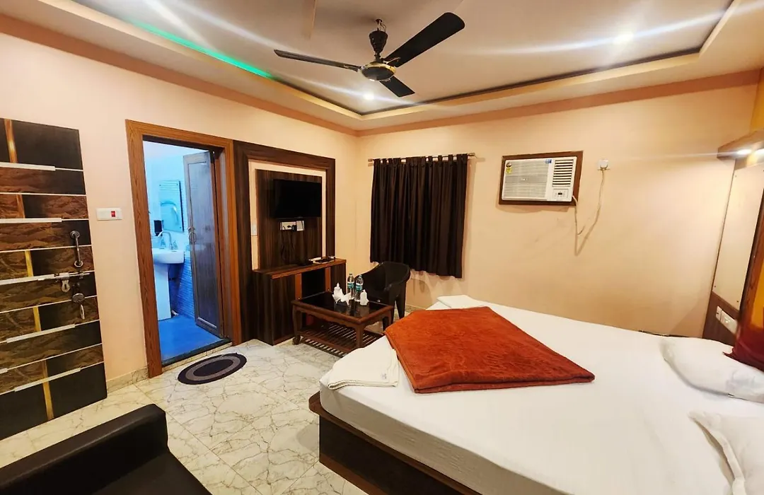 Resort Garden Retreat Seaview-1