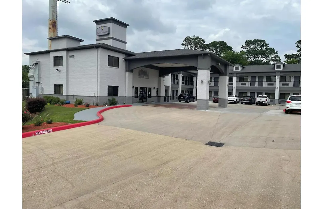 Super Stay Inn By Oyo Humble Iah East-1