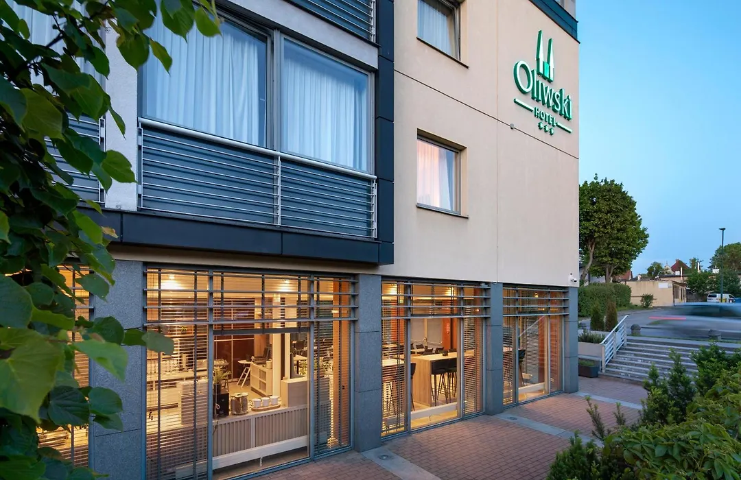 Hotel Oliwski-1