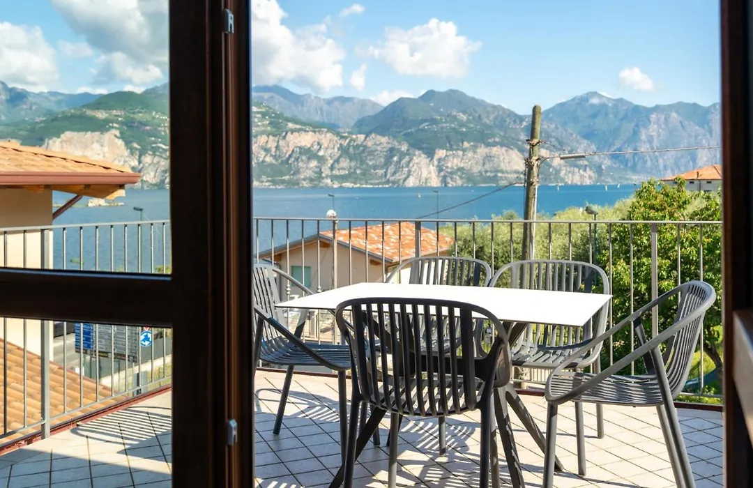 June Stay Lake Garda-1