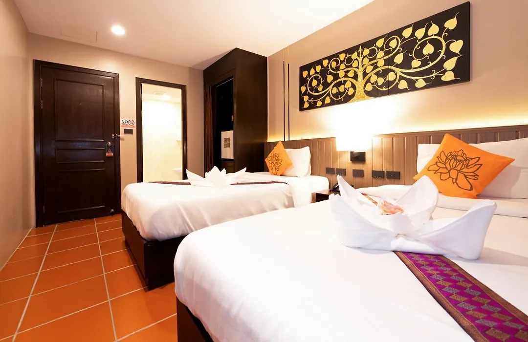 Baan Sukhumvit Soi 20-1