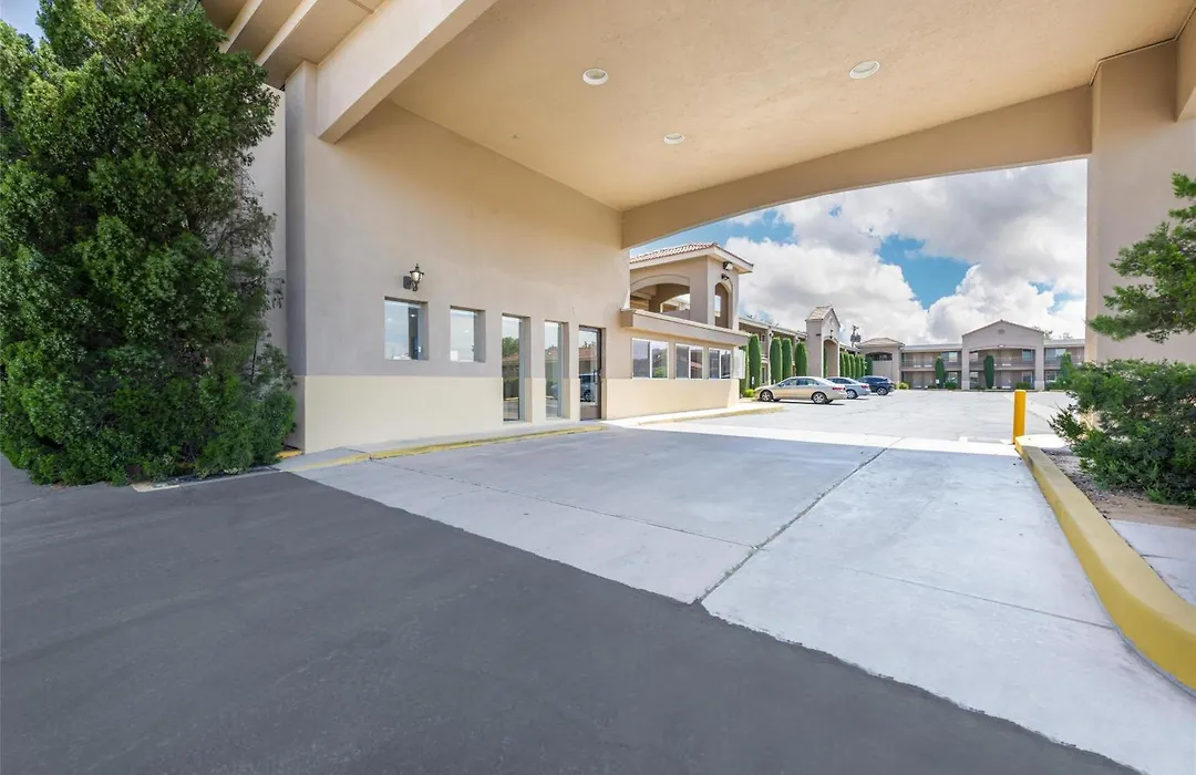 Best Western El Rancho Palacio-1
