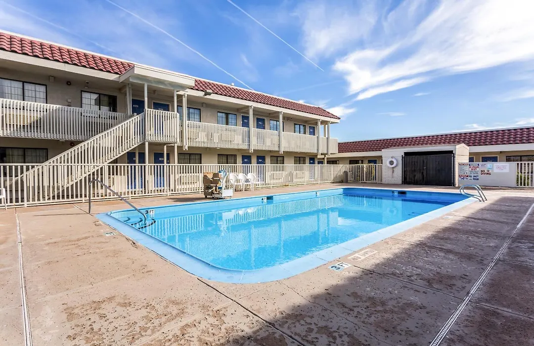 Motel 6 El Paso East-1