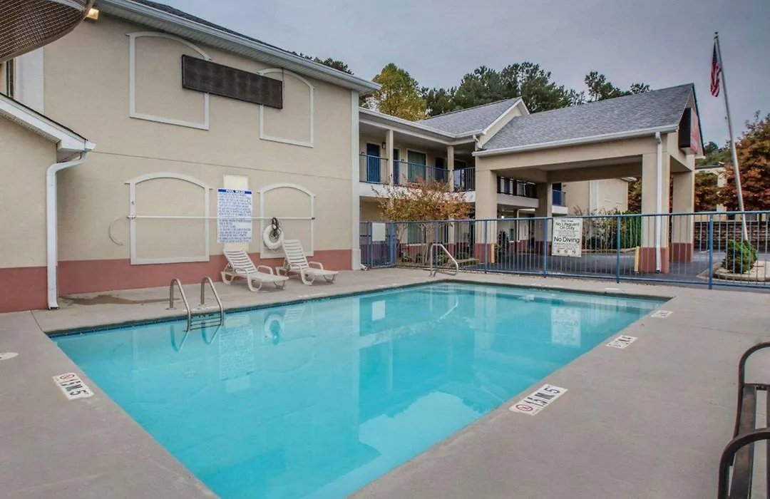 Econo Lodge Villa Rica-1