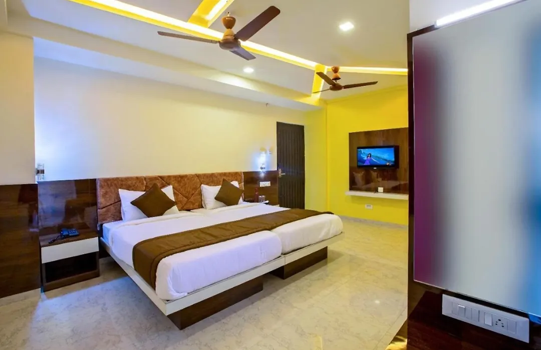 Ivy Residency-1