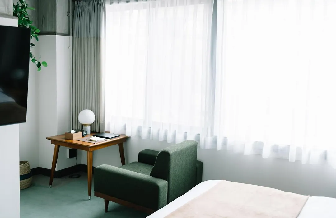 Hotel Inc-1