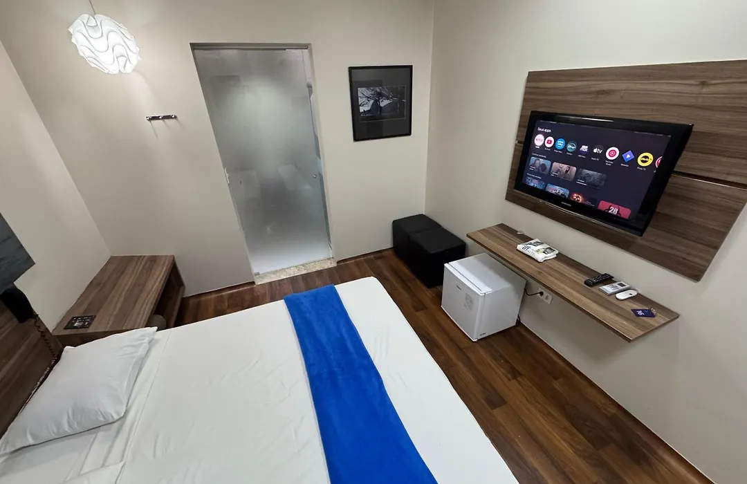 Hotel Suites Flex Inn-1