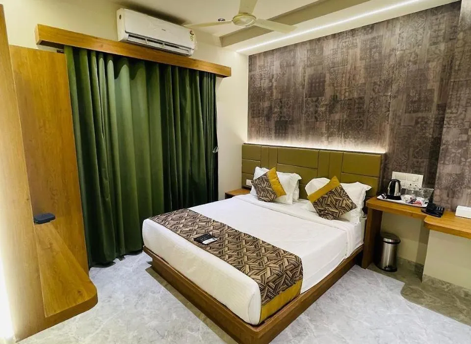 Hotel T2 International Mumbai Airport-1