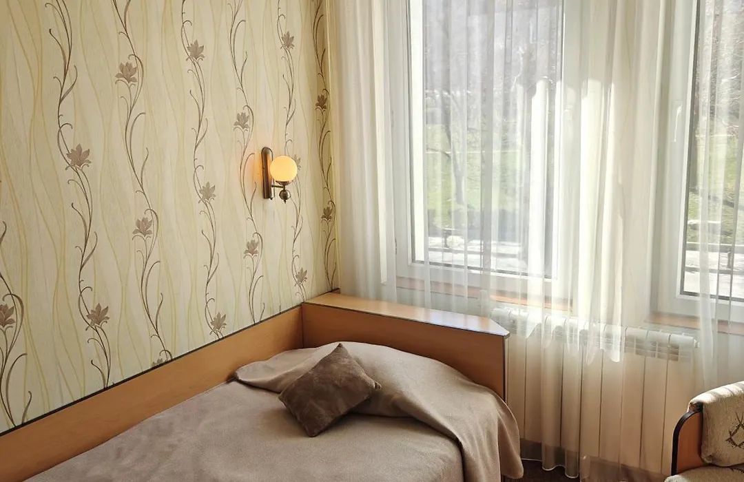 Noviz Hotel-1