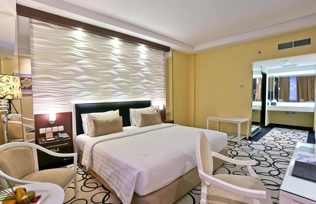 Hotel New Saphir Yogyakarta-1