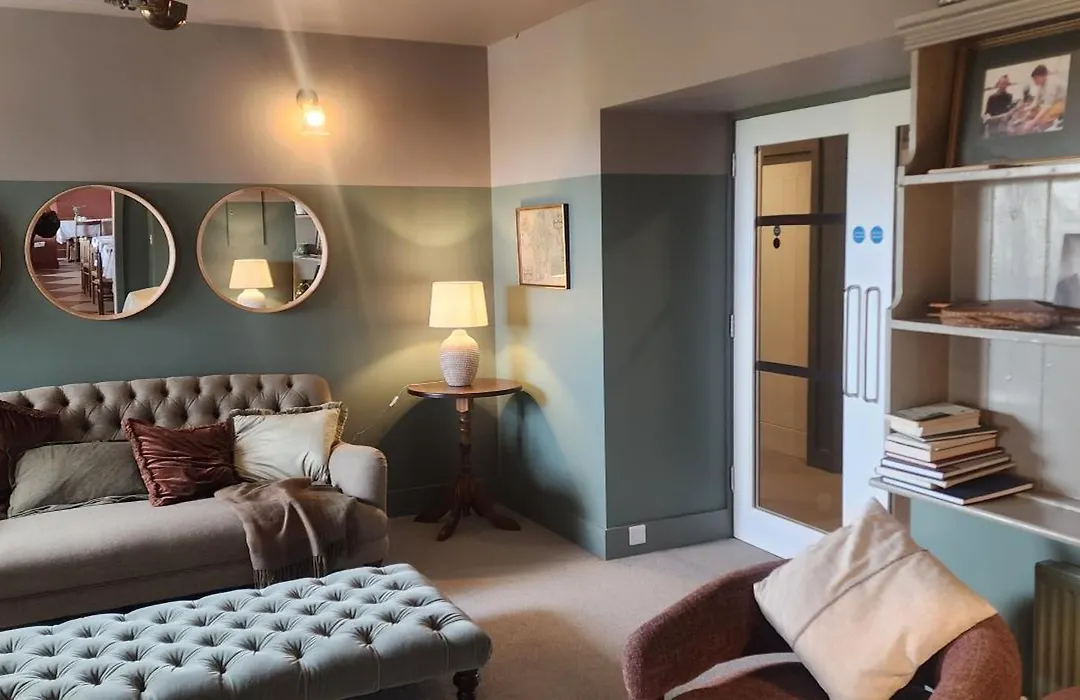 Doonmore Hotel, Bar & Restaurant-1