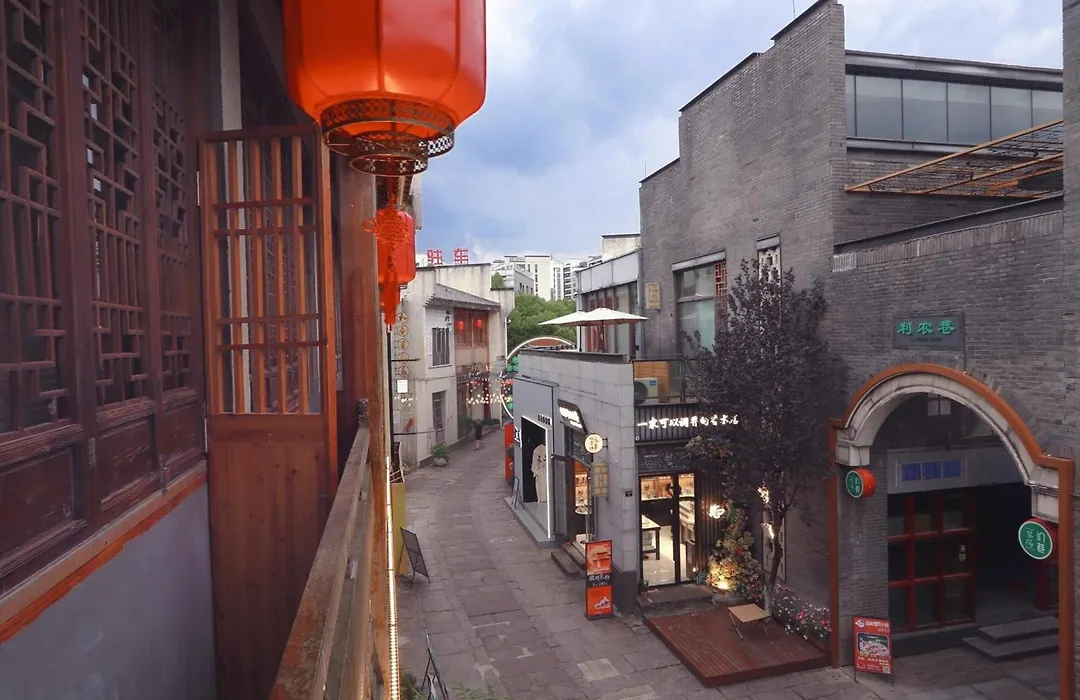Mild Spring Boutique Hotel-1