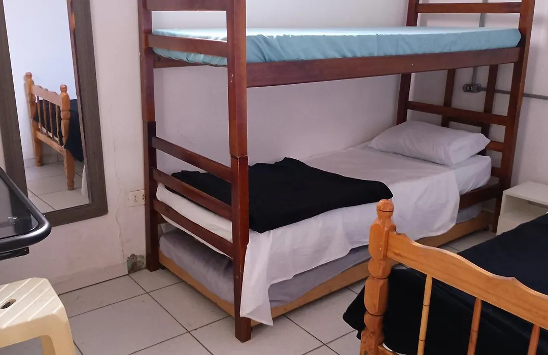 Hospedaria Pinheiros Hostel-1