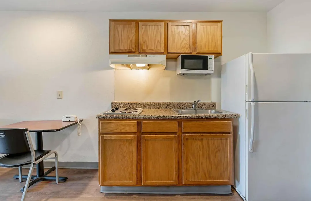 Extended Stay America Select Suites - Indianapolis - Lawrence-1