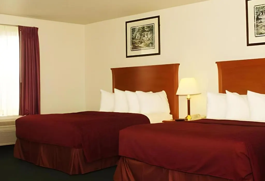 Quality Inn Kearney-1